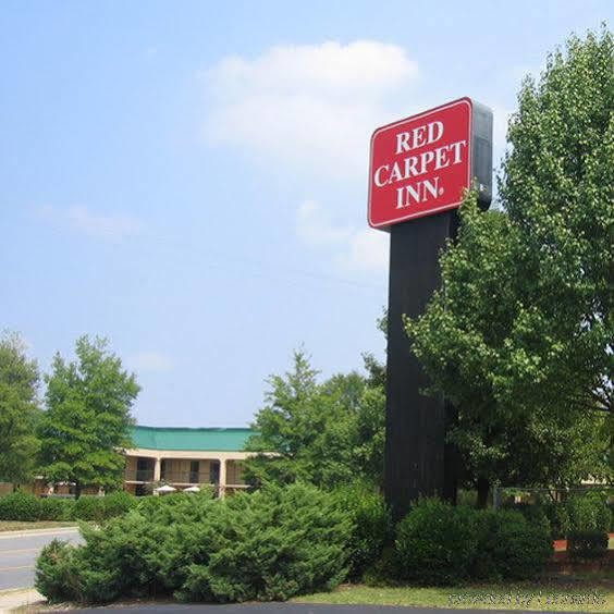 Red Carpet Inn Greensboro Buitenkant foto