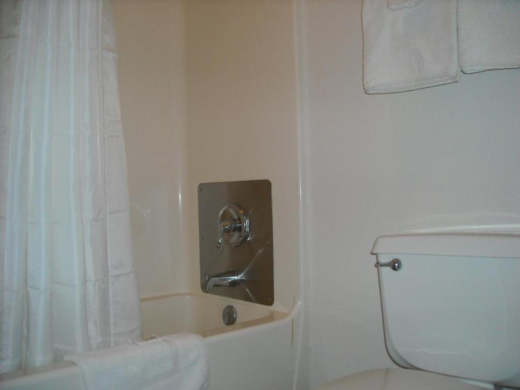 Red Carpet Inn Greensboro Kamer foto